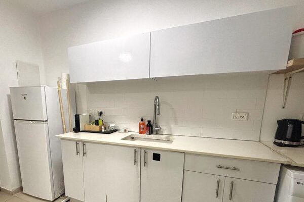 סוויטת פאר ליד הים