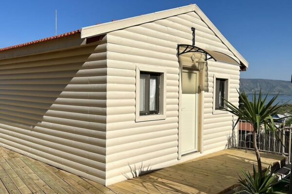 רומנטי מול החוף