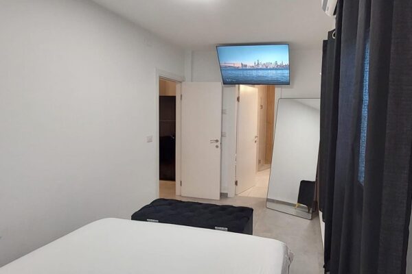 golden room גולדן רום