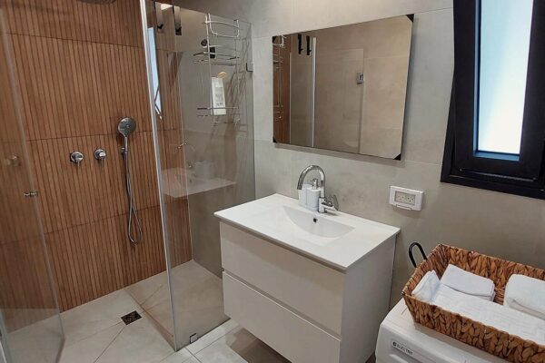 golden room גולדן רום