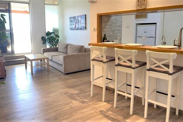 חופשה רומנטית באשדוד עם נוף פנורמי לים