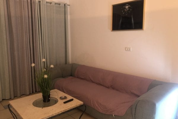 חדר מפנק בנווה הדקל, רמת ישי