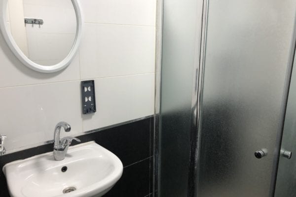 סוויטה יוקרתית להשכרה עם נוף עוצר נשימה בנצרת