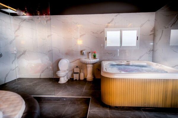 אירוח יוקרתי בלב תלפיות