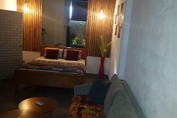 מקום מפלט שלו בבת ים