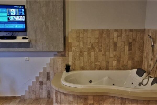 סוויטת חוף קסומה מול הים