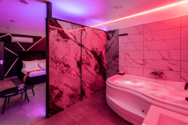 חווית רומנטיקה בסוויטת מונטנה בנוף הגליל