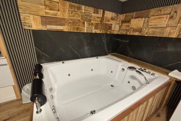 חוויה מפוארת בטבריה: סוויטות עם נוף לכנרת